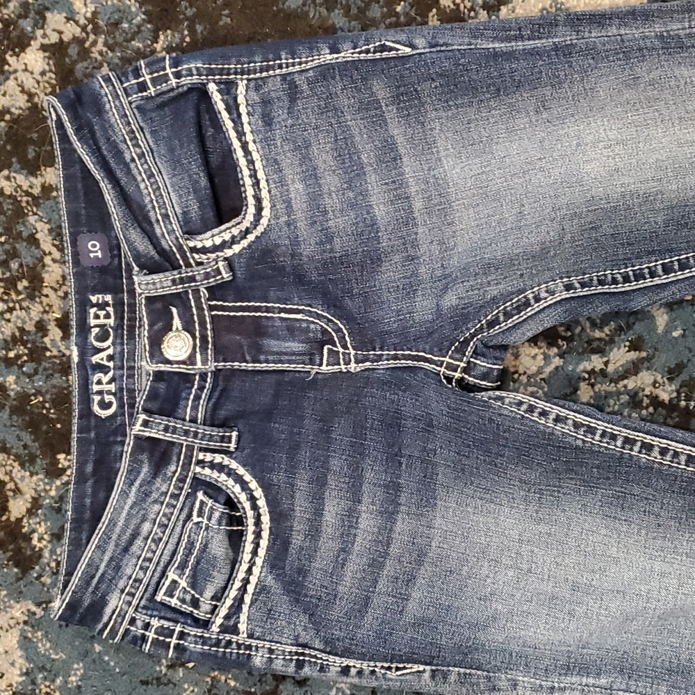 Grace in LA jeans